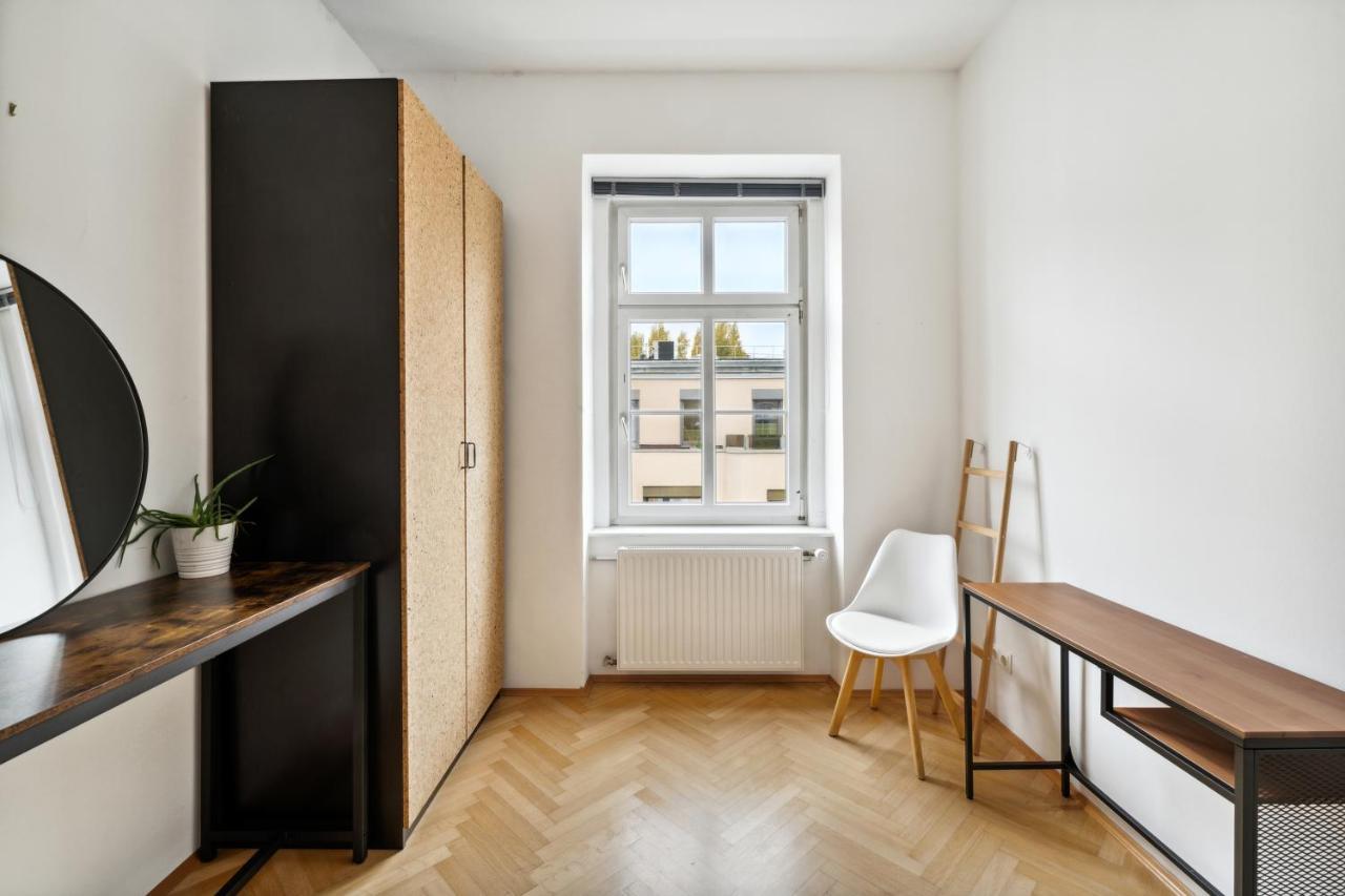 Design Apartments Near Mariahilferstrasse Vienna Exterior photo